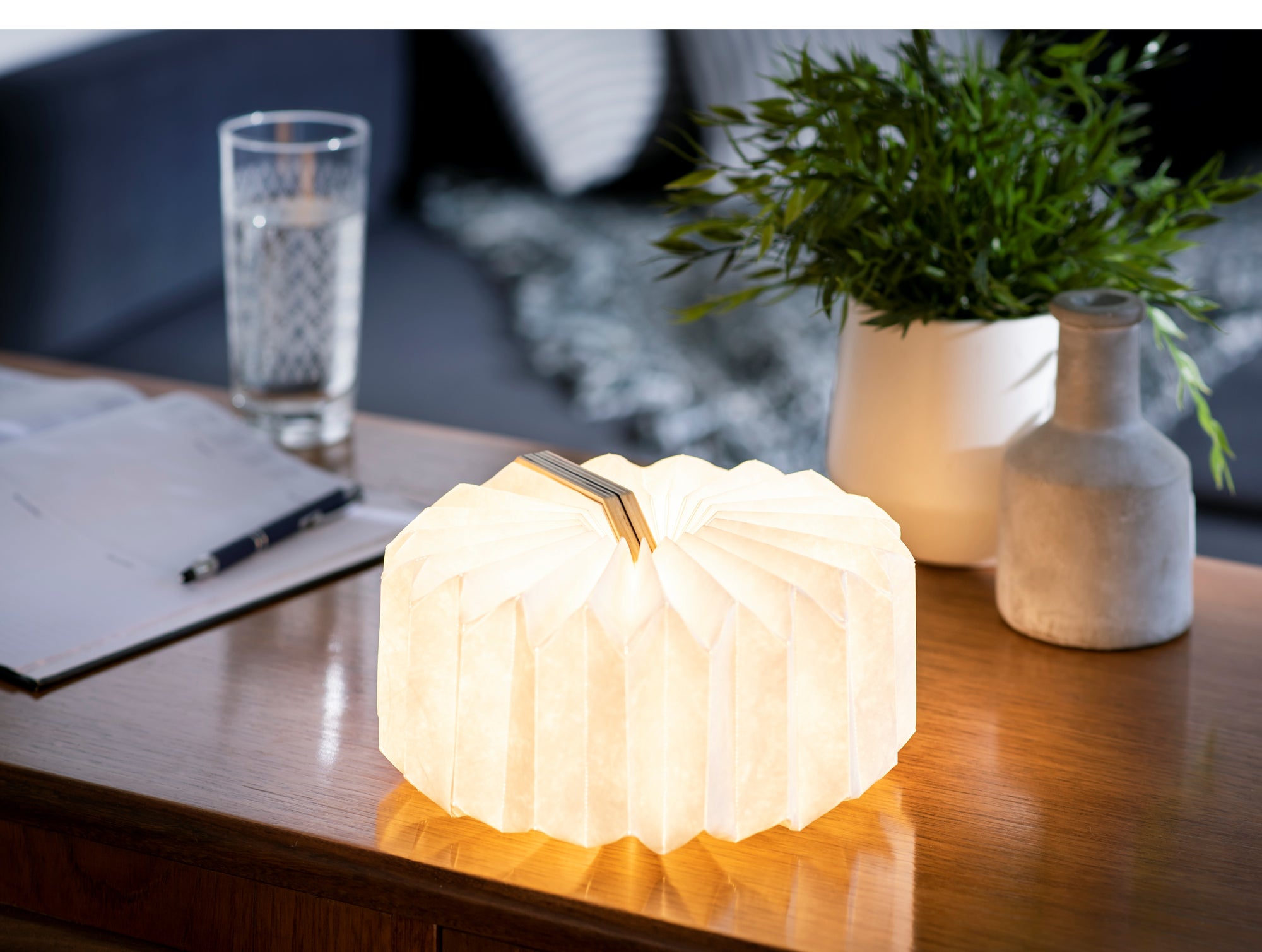 Ging-Ko Smart Accordion Lamp - Walnut
